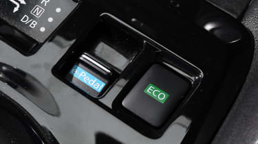 Nissan 'e-Pedal' switch